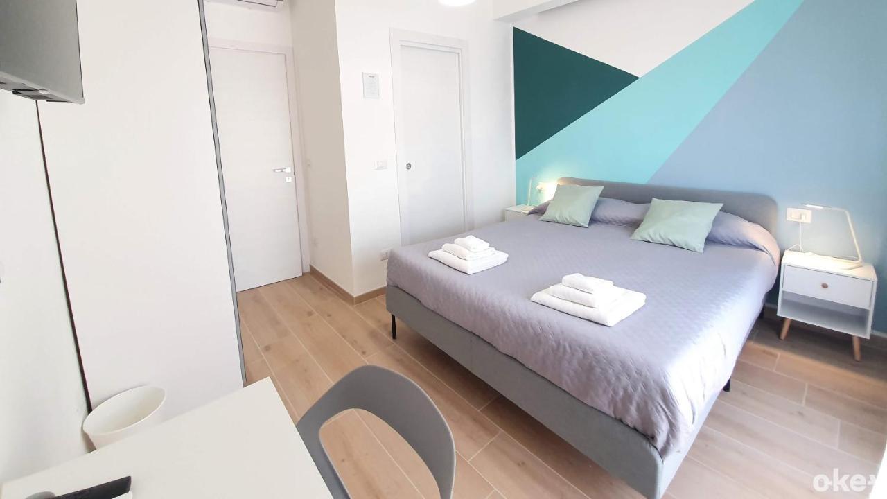 Blue Sky Rooftop Rooms - Bari Policlinico Zewnętrze zdjęcie